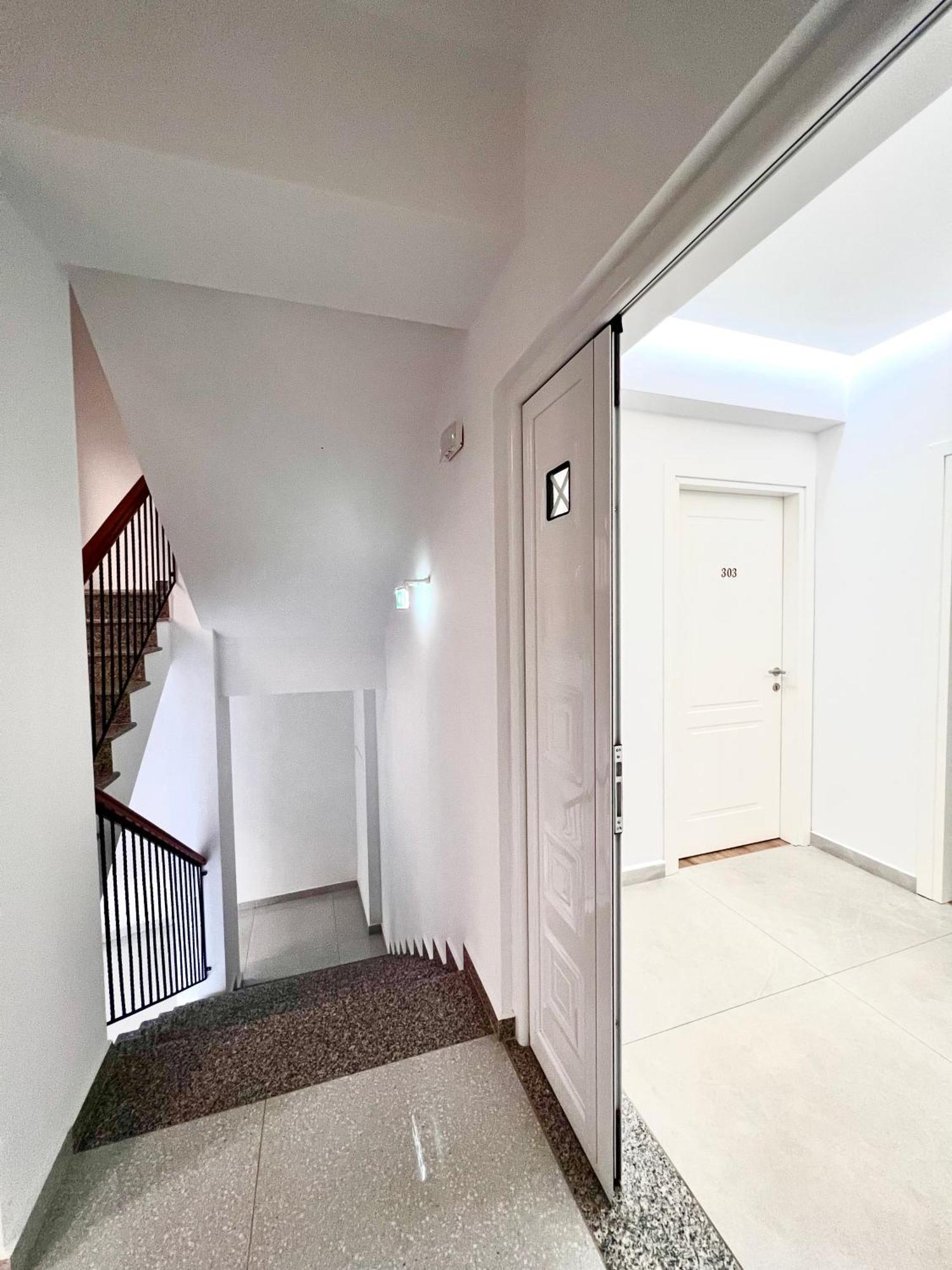 Apartament The Gwen Saranda Zewnętrze zdjęcie