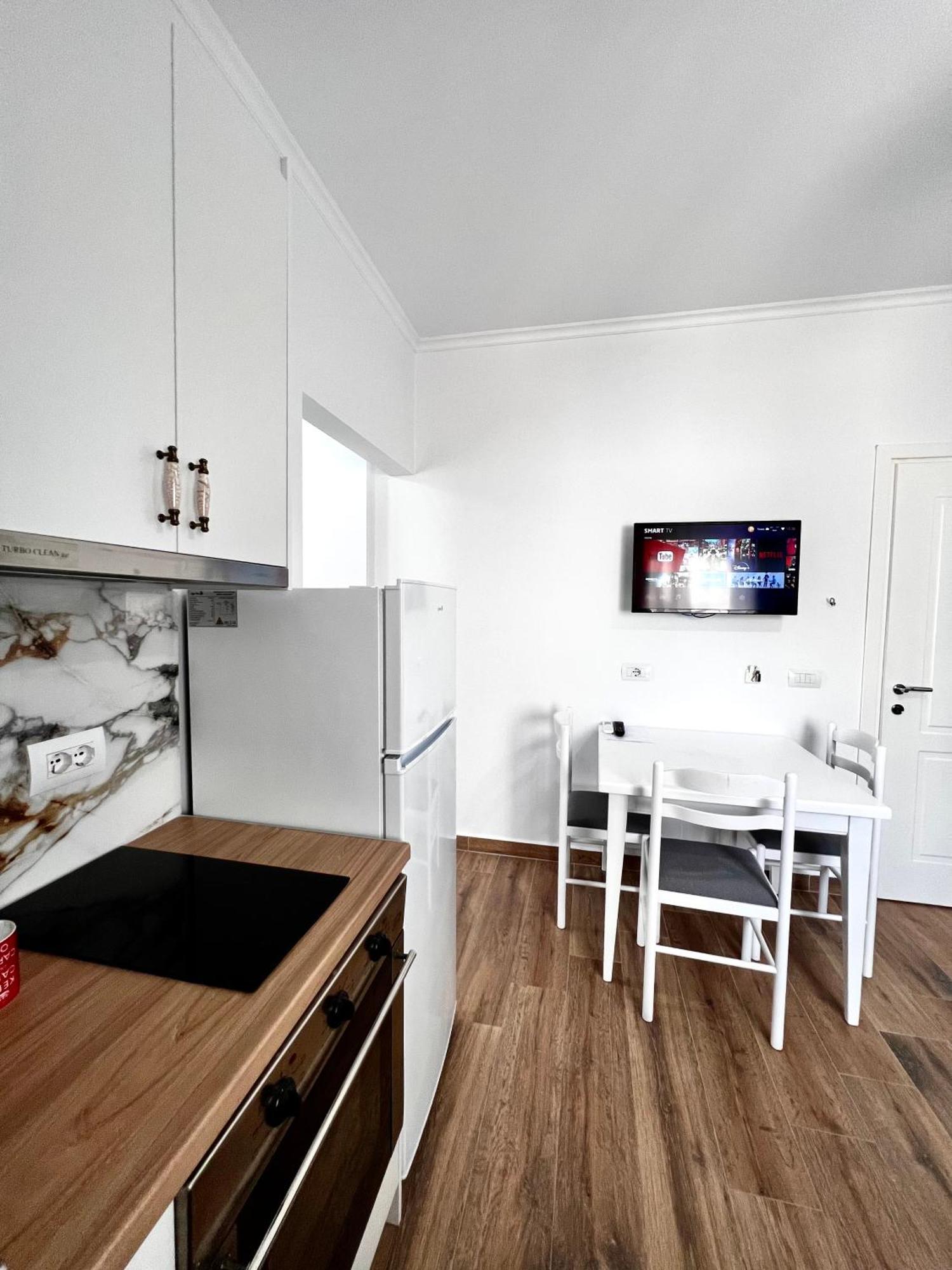 Apartament The Gwen Saranda Zewnętrze zdjęcie